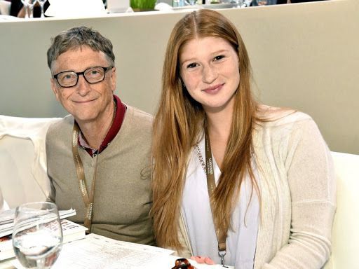 Дочка одного з найбагатших людей планети, Білла Гейтса повідомила про заручини. Хто ж стане зятем мільярдера?