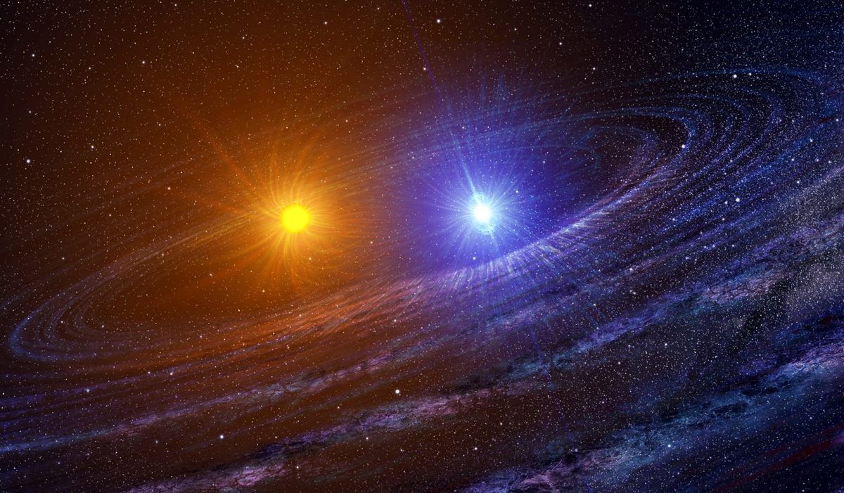 Завдяки спеціальній гравітаційній лінзі вдалось відкрити невидиму зоряну систему. Дві зірки, які занадто тьмяні для того, щоб їх могли помітити телескопи, видали себе завдяки гравітаційній лінзі, що спотворила світло далекої та яскравої зірки.