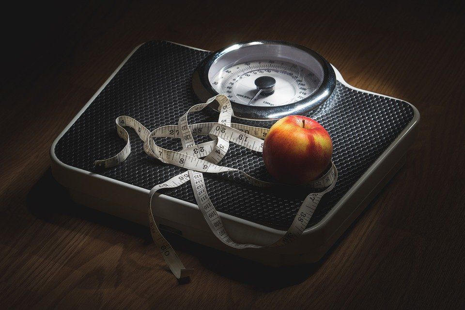 10 неочевидних причин, через які ви не можете схуднути. Через деякі причини вага залишається на тому ж місці.