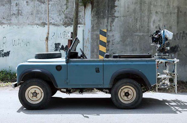 Land Rover Defender стане зіркою 25-го фільму про Джеймса Бонда. Якщо ви вважаєте, що Defender нині вже не той, вам варто подивитися кадри зі зйомок нового фільму про агента 007.