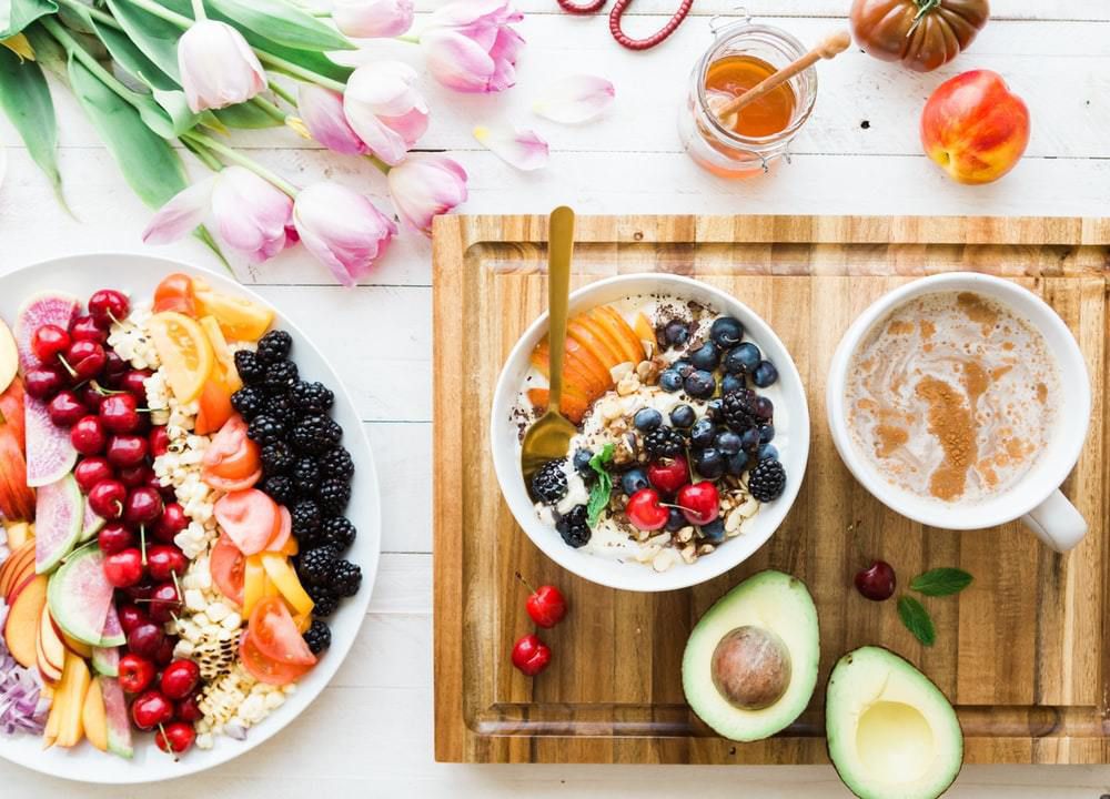 Вчені виявили, що схудненню сприяє саме щільний сніданок. Щільно снідаючи, людина може більше схуднути.