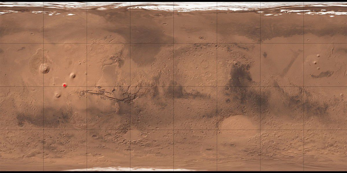Вчені знайшли на Марсі загадкову діру, яка може бути потенційно населеною. Можливо, це вхід в печеру.