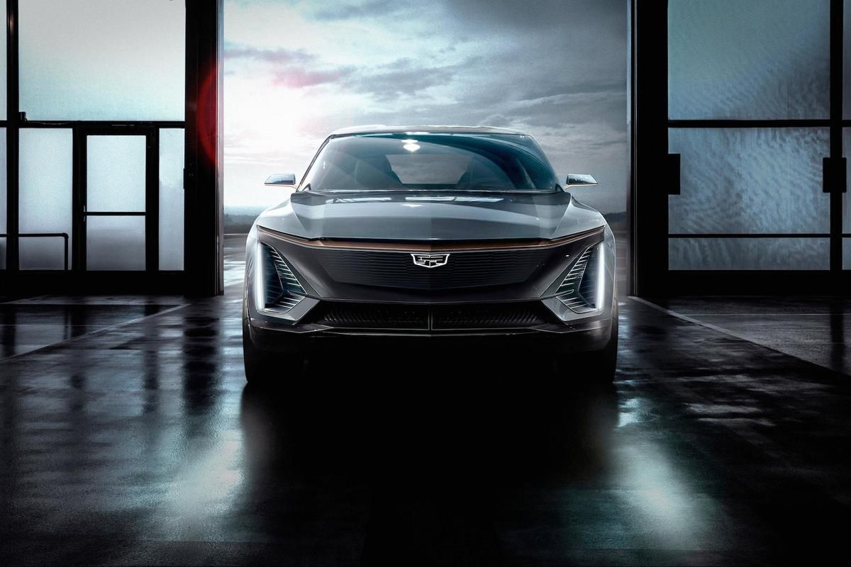 Перший електромобіль Cadillac стане найдорожчою моделлю в історії бренду. Cadillac Celestiq: «класика жанру» культового бренду з електроприводом.