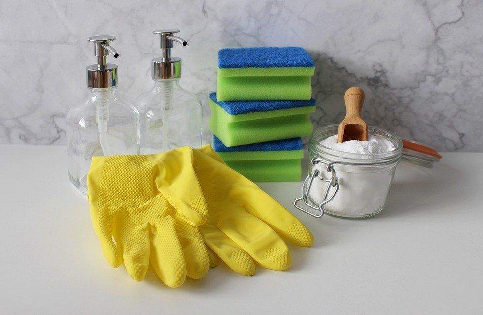 Кілька простих способів зробити прибирання більш простим та швидким. Існують способи, які здатні пришвидшити прибирання у домівці.