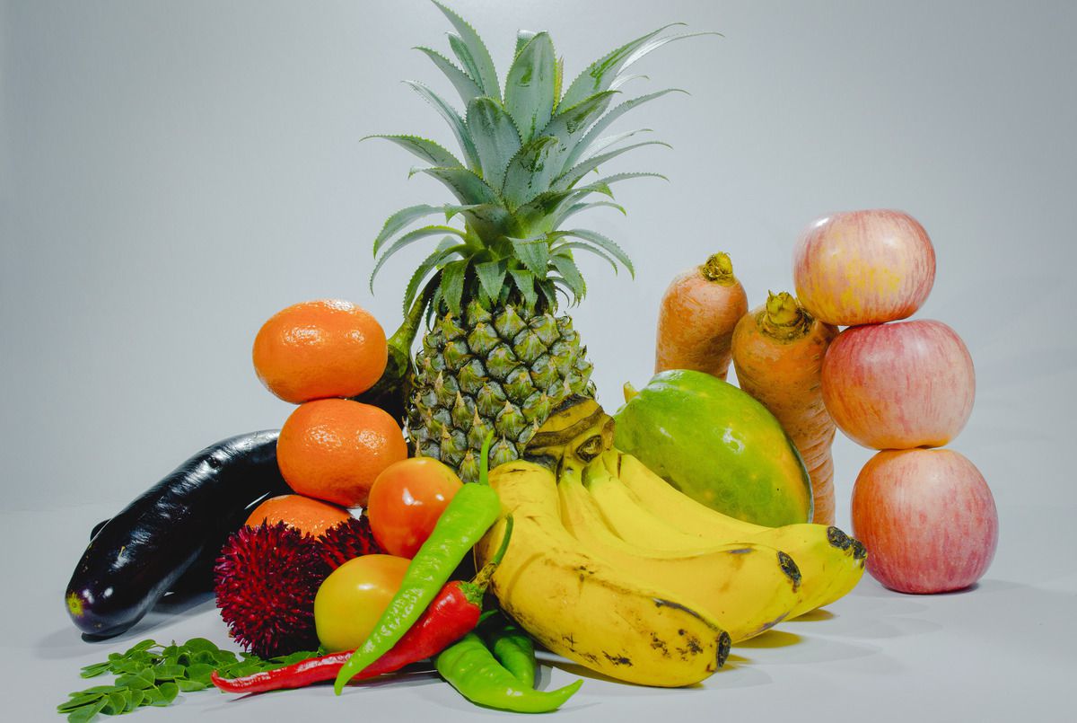Вчені виявили, що відмова від овочів і фруктів викликає у людей тривожні розлади. Тривожності можна уникнути, якщо вживати достатню кількість овочів і фруктів.