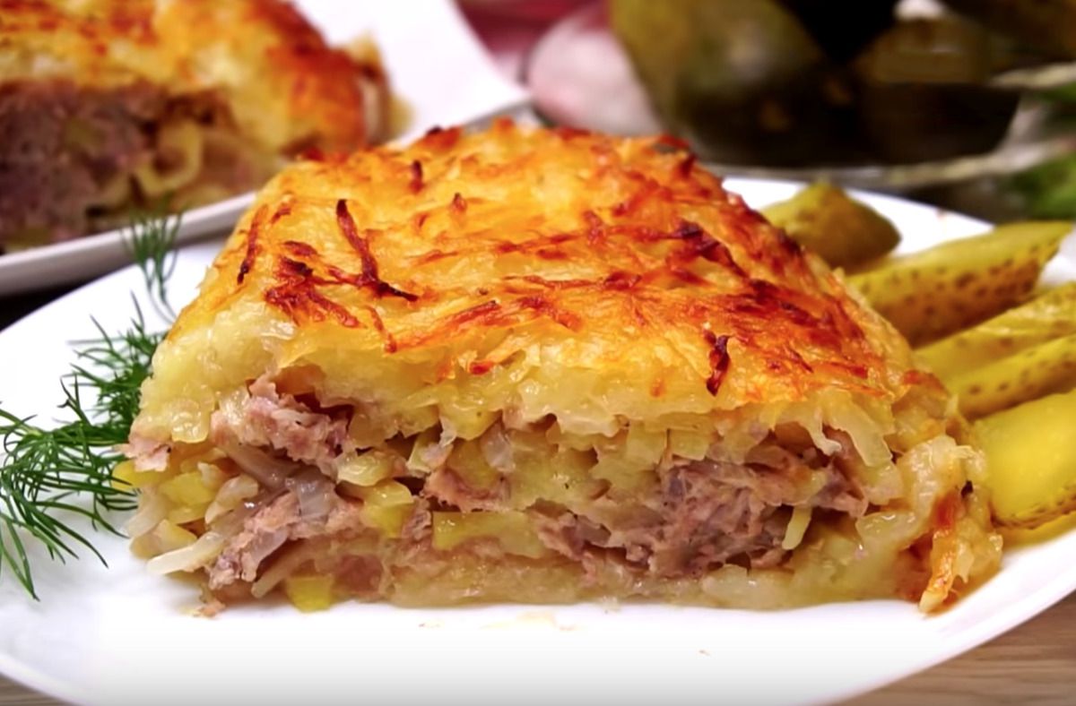 Картопляно-м'ясна запіканка "Харя": так смачно, що язик проковтнеш. Черговий шедевр кулінарії.
