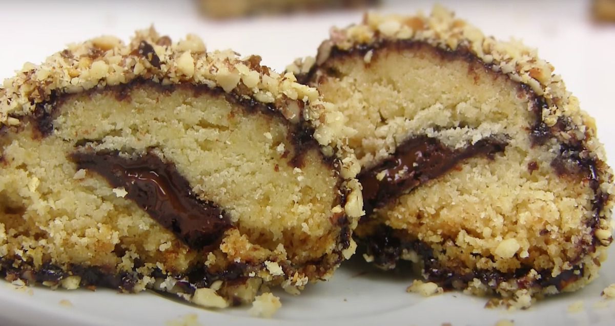 Печиво в шоколадній глазурі з горіхами "Каштани". Божественний десерт!. Починайте готувати вже зараз.