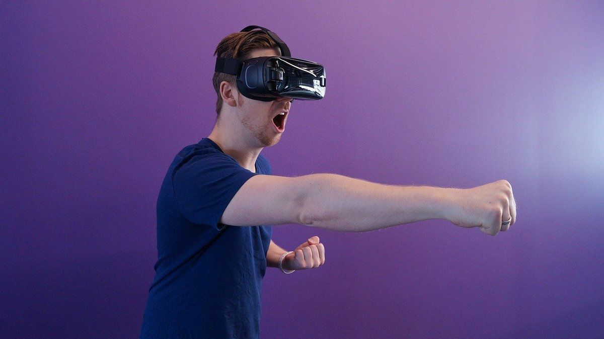 Фітнес у віртуальній реальності, плюси та мінуси подібних занять. Що таке фітнес в окулярах віртуальної реальності?