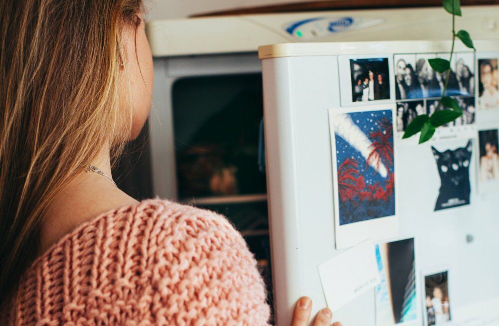 Чому м'ясо і рибу потрібно розморожувати в холодильнику. Прості поради, які допоможуть вам зберегти якість продуктів.
