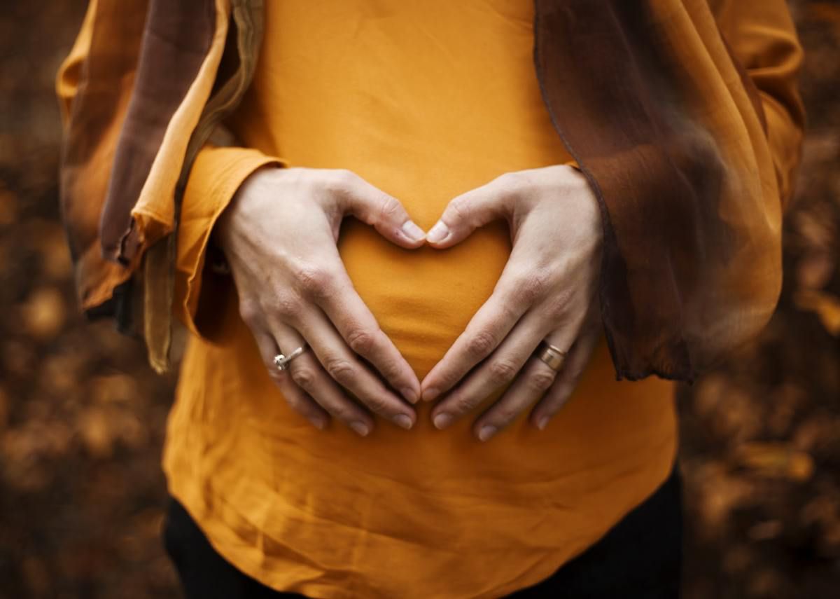 5 дієвих вправ, які допоможуть позбутися обвислого живота після народження дитини. В'яла шкіра, обвислий живіт, складки по боках – всі ці принади відчувають на собі понад 50% всіх жінок, які народжували.