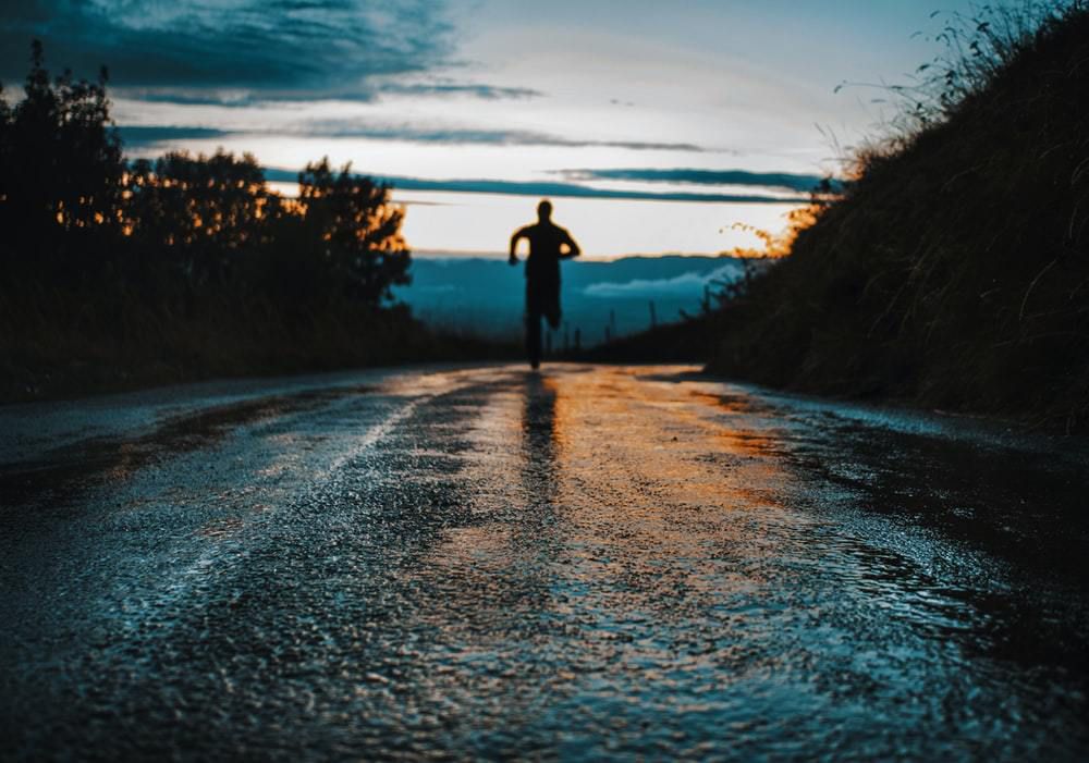 Як бігати з користю для здоров'я. 7 правил для бігунів.