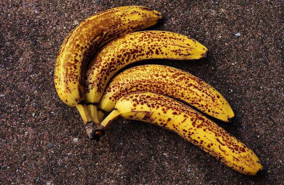 Виявлена ​​«дивовижна» користь від вживання перестиглих бананів. Користь почорнілих бананів.