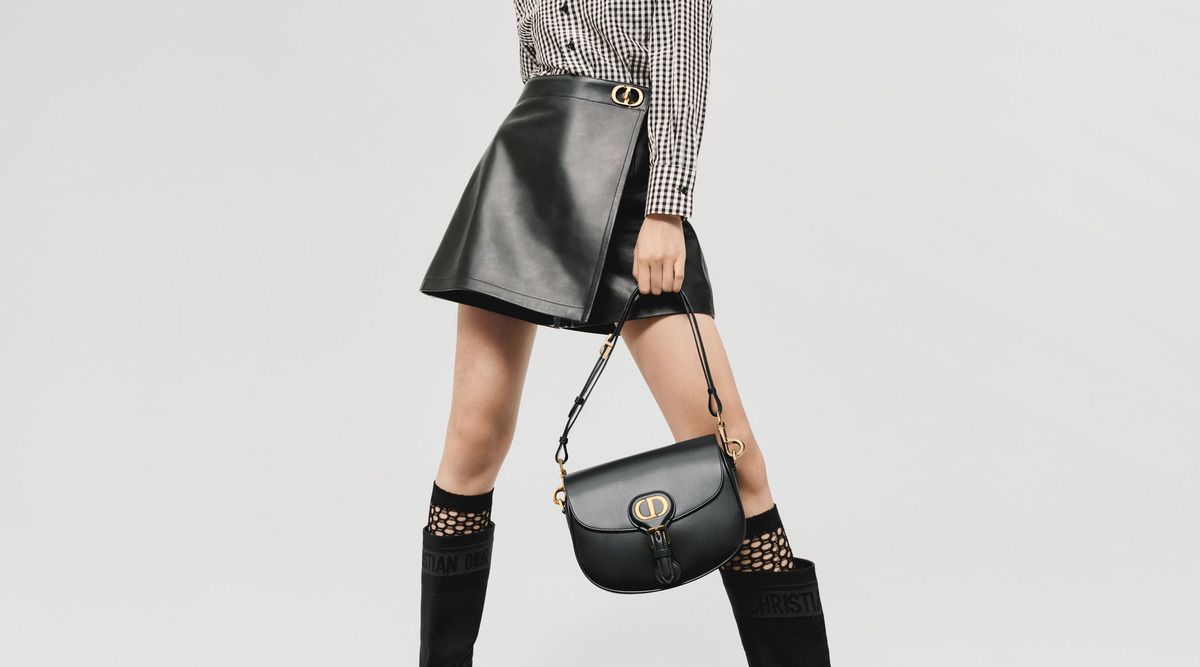 Новий варіант легендарної сумки від Dior — за якою вже вибудовується черга покупців. Маст-хев осені.