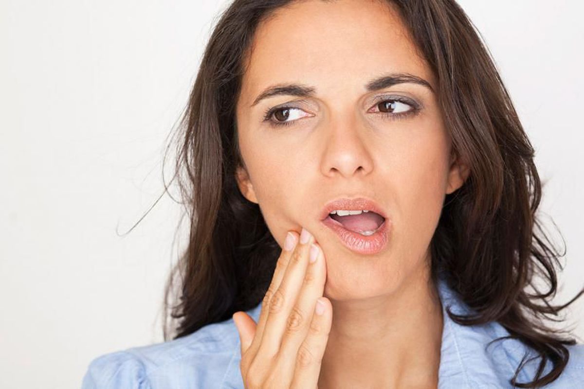 У яких випадках терпіти зубний біль не вихід, а потрібно звертатися до лікаря. У деяких випадках терпіти зубний біль не варто через можливі ускладнення.
