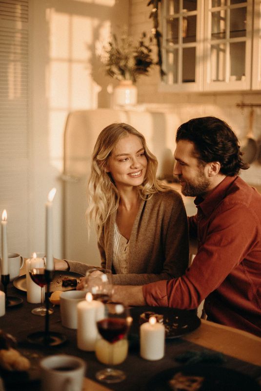 П'ять речей, які необхідно заховати, коли чоловік запрошений в гості. Що не повинен побачити чоловік, коли вперше приходить до жінки в будинок.