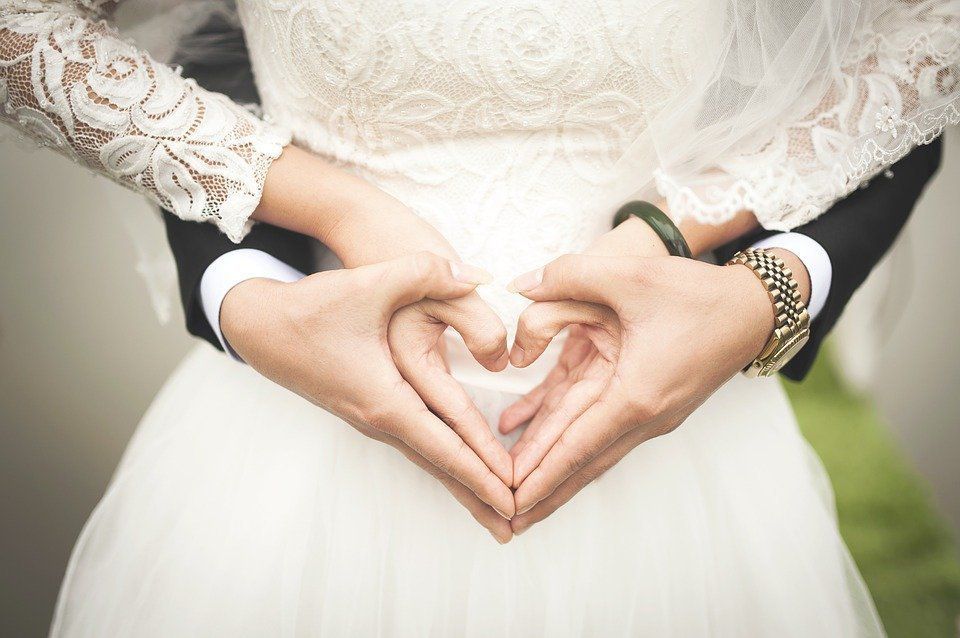 Фахівці назвали вересневі дні, коли не варто грати весілля. В які дні першого місяця осені не варто укладати шлюб.
