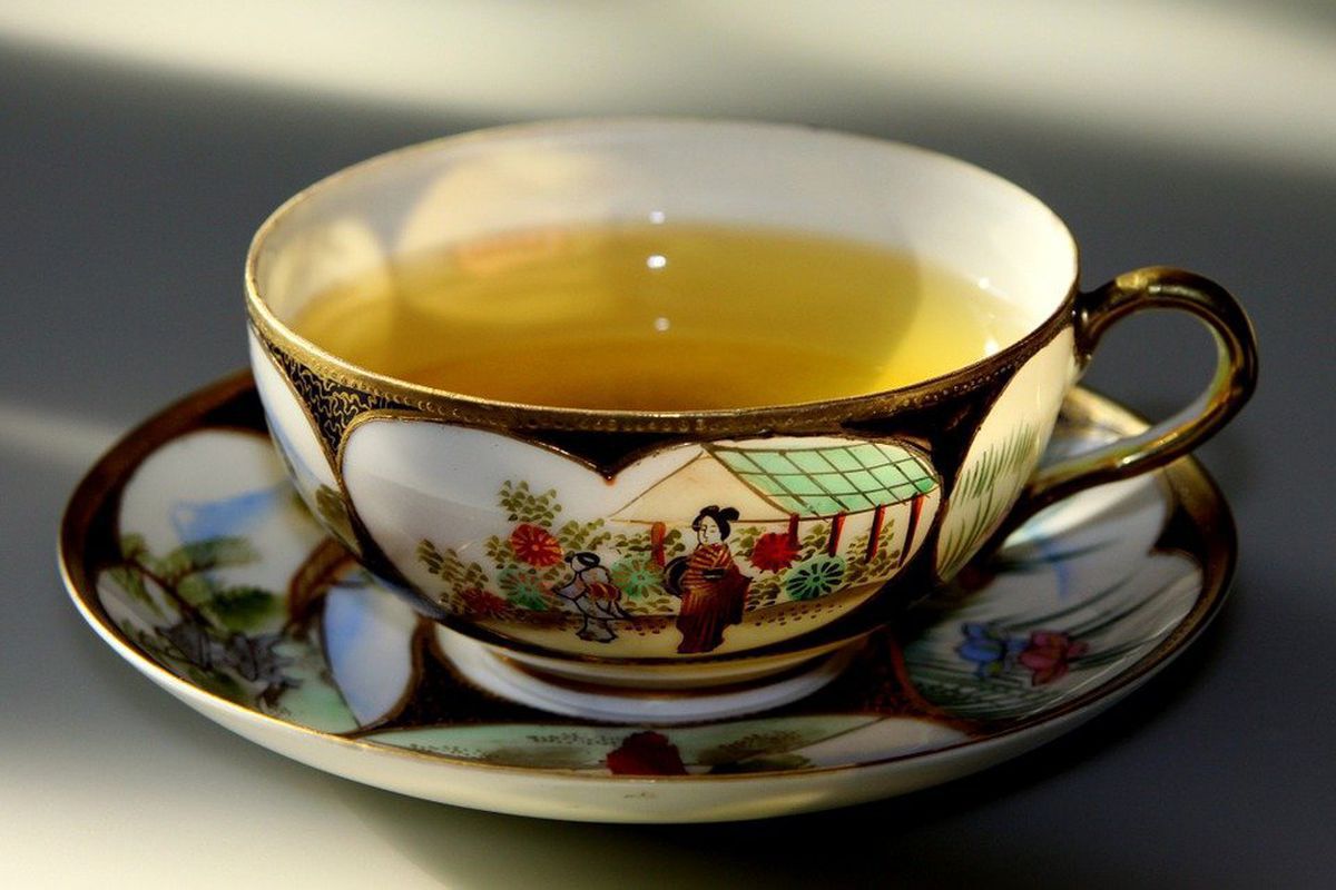 Якої шкоди організму може завдати зелений чай. Зелений чай може бути й шкідливим для здоров'я.