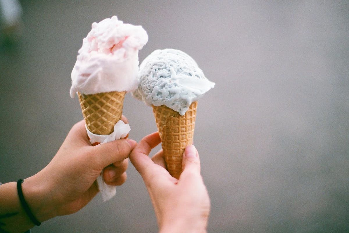 Як правильно вибрати морозиво, щоб потім не пошкодувати. Часто за красивою обгорткою ховається неякісний продукт.