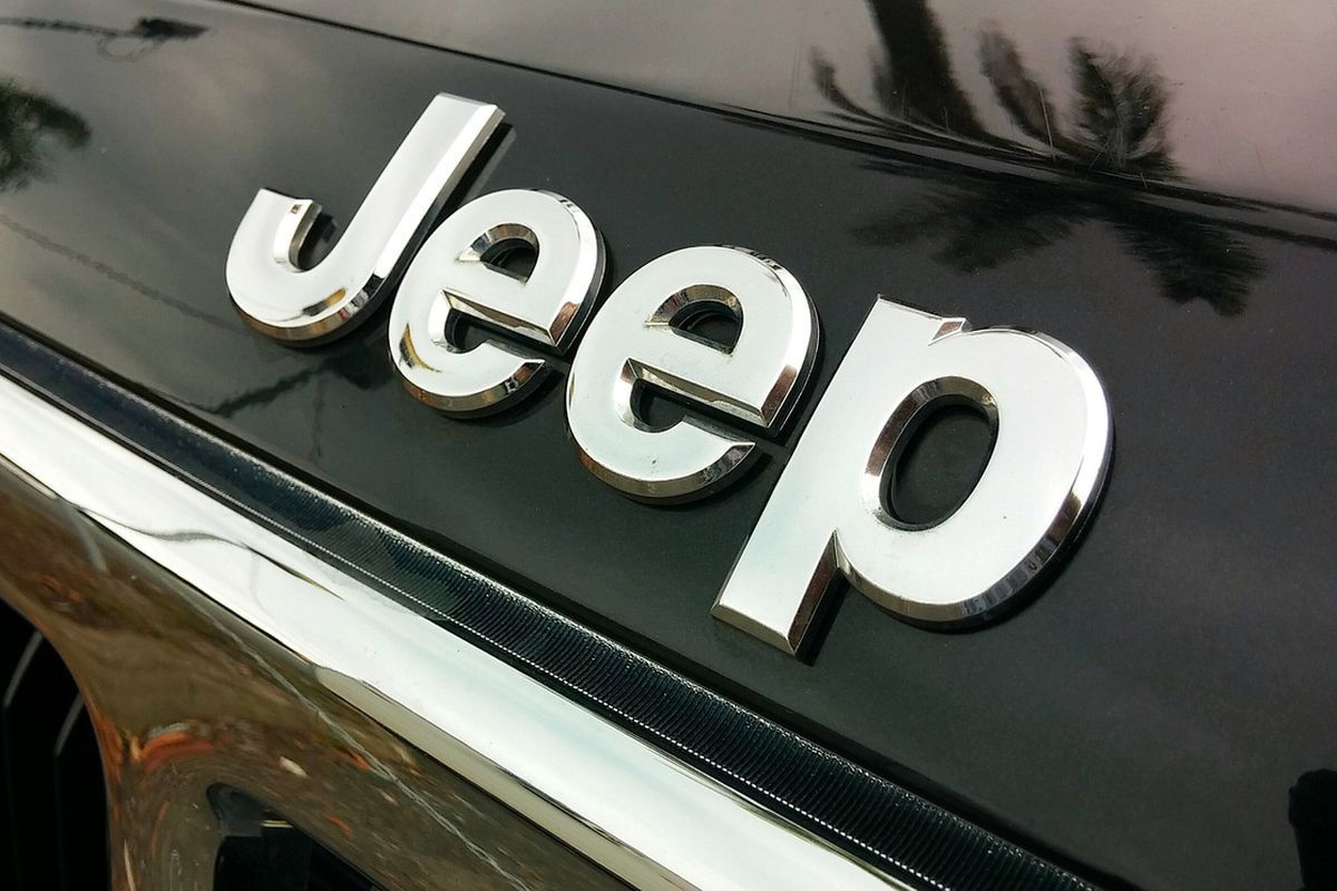Історія виникнення назва марки авто Jeep і що насправді означає це слово. Цікаві історичні версії походження слово, яке тепер у всіх на слуху.