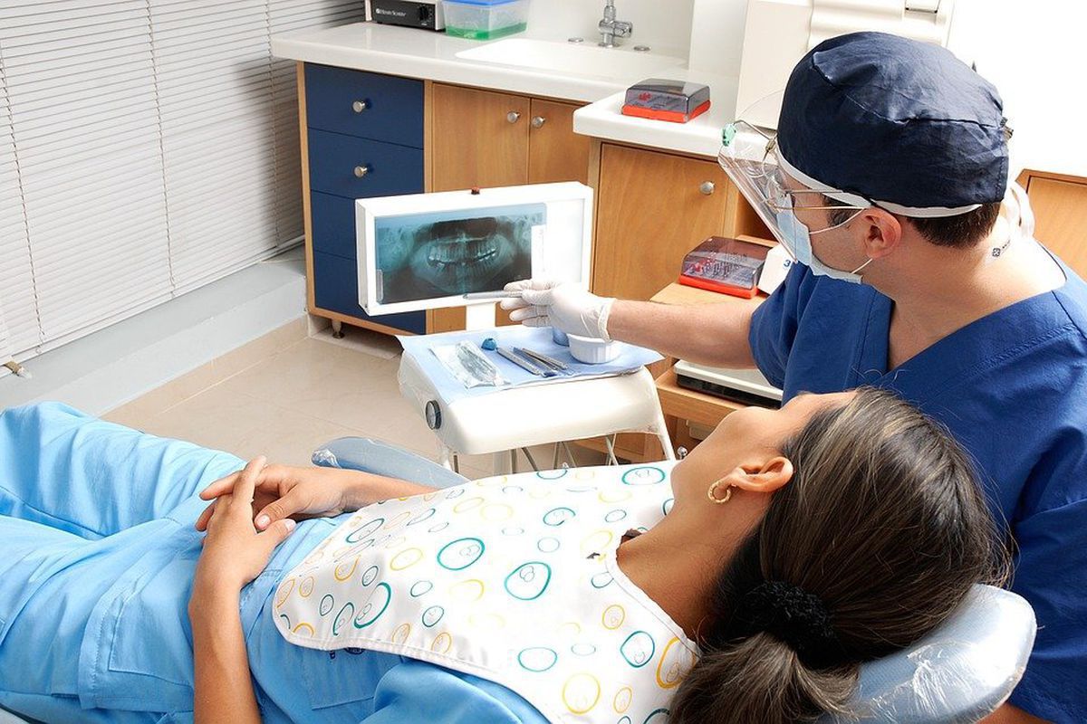 Вчені спростували міф про користь частих візитів до стоматолога. Як часто потрібно відвідувати дантиста.