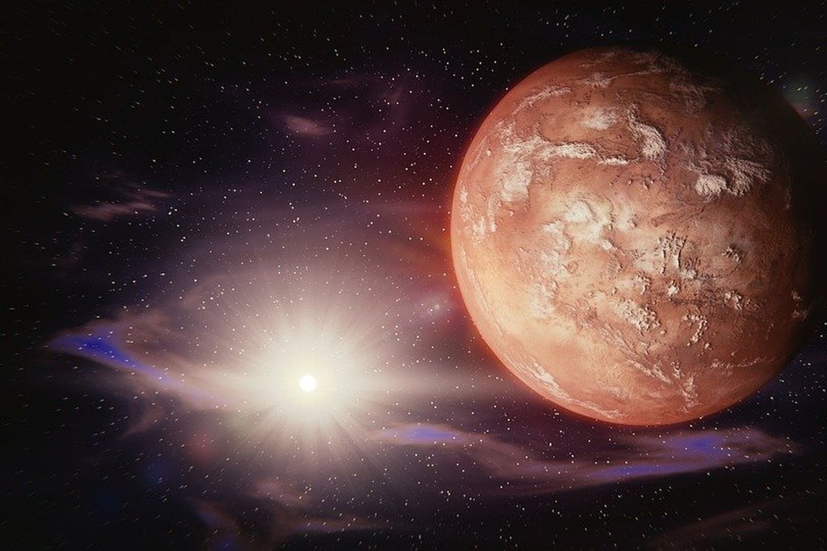 Метеорит з Сахари допоміг вченим довести наявність води на Марсі. Вода на "червоній планеті" могла бути на 700 мільйонів років раніше, ніж вважали вчені.