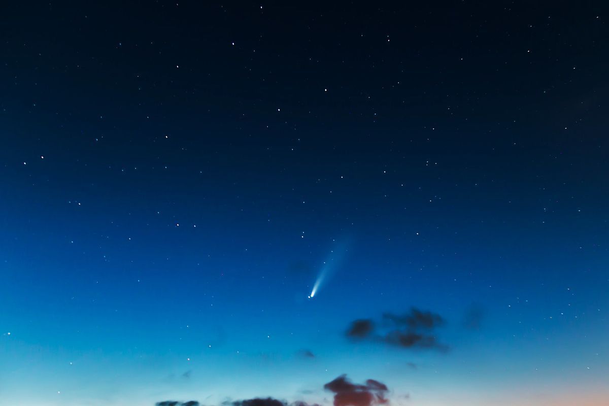 Чому комети можуть змінювати колір — вчені дали пояснення. Ця інформація допоможе пролити світло на еволюційні процеси Сонячної системи.