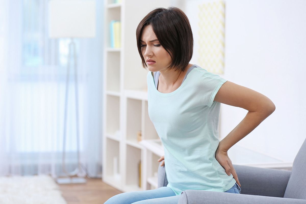 Ці 8 повсякденних звичок здатні викликати біль у спині. Біль у спині може з'явитися через повсякденні звички.