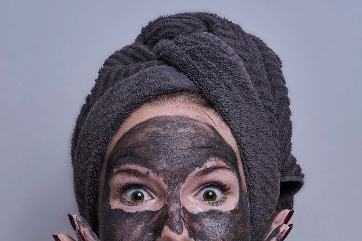 Домашні маски для обличчя: з якими проблемами можна зіткнутися, використовуючи їх. Негативний результат від саморобних масок для шкіри обличчя.