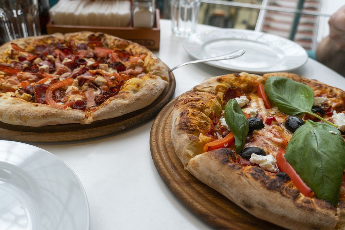 У США відкриють піцерію, де подаватимуть піцу з харчових відходів. Таким чином хочуть повернути моду на дбайливе споживання.