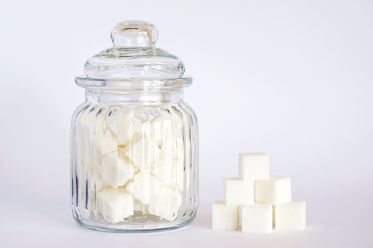7 вагомих причин, через які варто позбутися звички вживати цукор. Краще все ж таки не вживати цукор.
