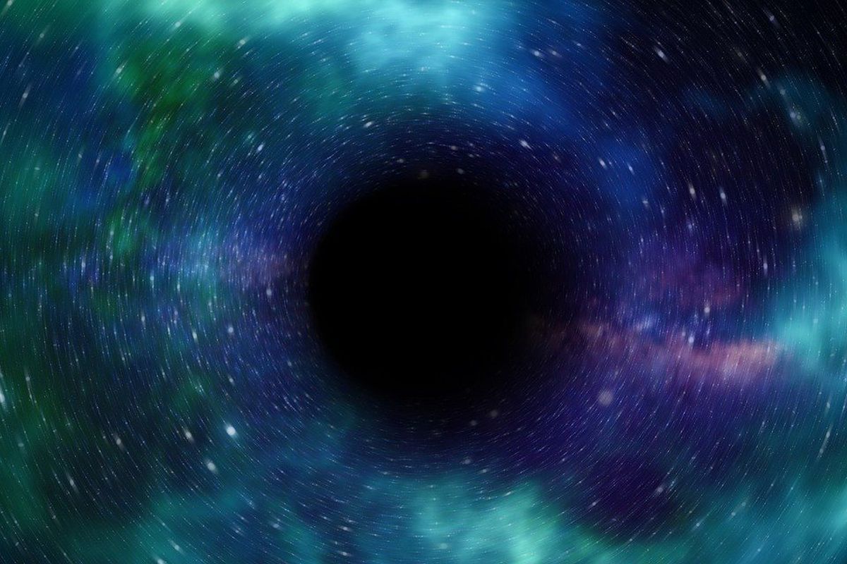 Астрономи розповіли про "зникнення" надмасивної чорної діри. Вчені не змогли виявити ніяких натяків на її існування.
