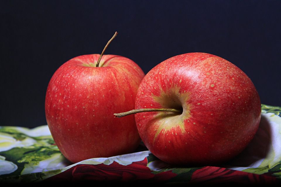 Ось що з вами буде, якщо ви почнете вживати більше двох яблук на день. Чому не рекомендується зловживати яблуками.