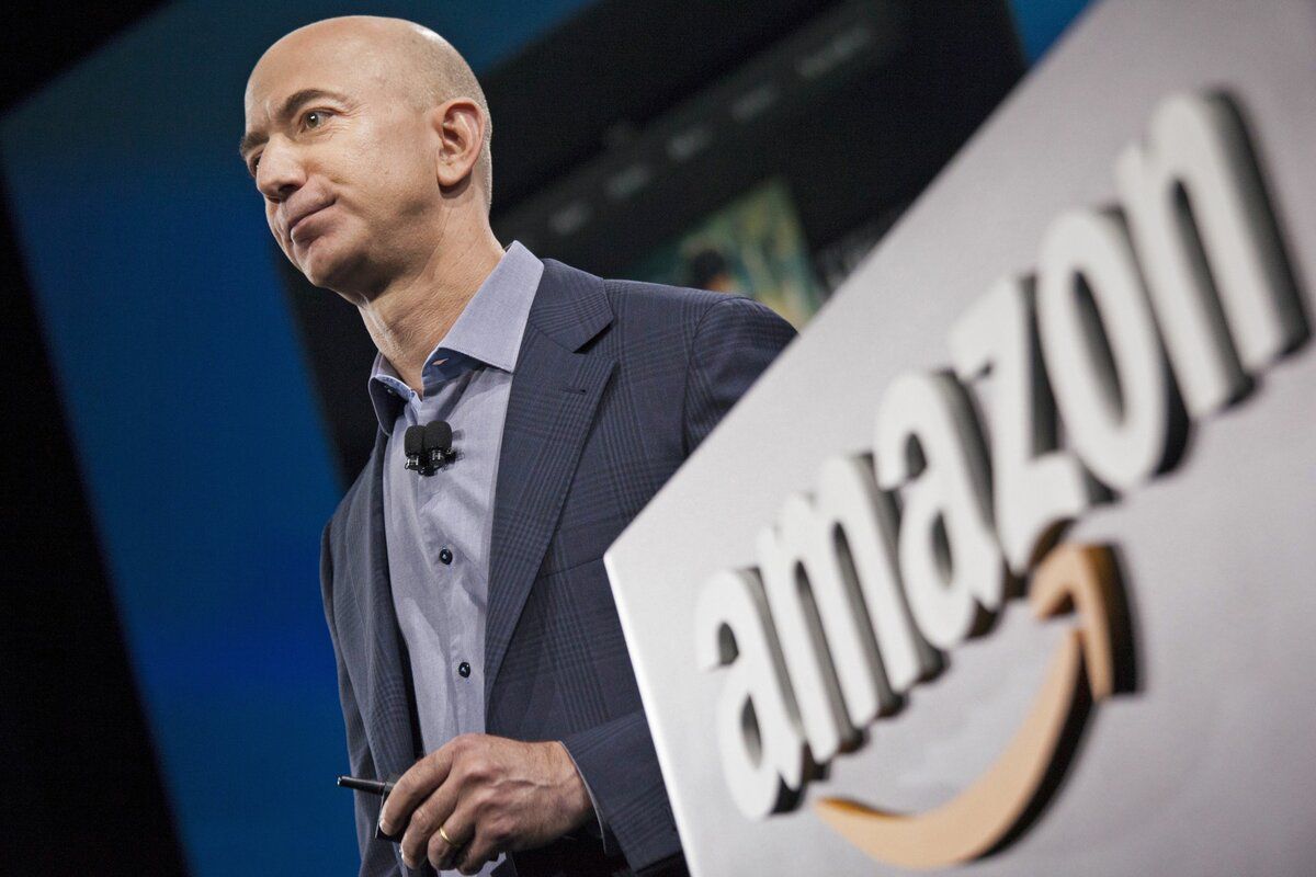 57-річний засновник Amazon Джефф Безос покине посаду гендиректора. Які зміни очікують компанію?