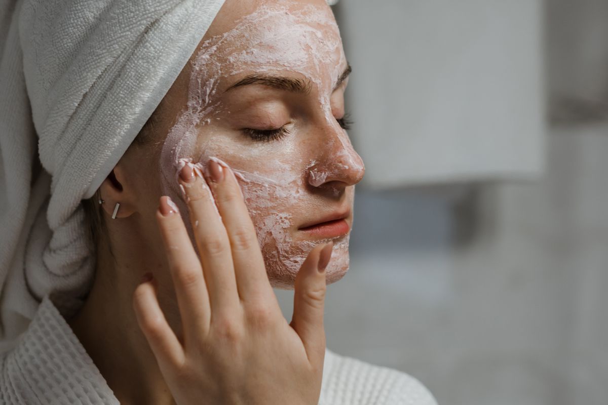 Ці 10 порад допоможуть вам відновити шкіру після зими. Відновити шкіру після зими досить легко.