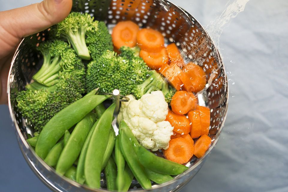 Як зберегти вітаміни під час приготування овочів. Якщо ви готуєте овочі "неправильно", втрачається 60% вітамінів і поживних речовин.
