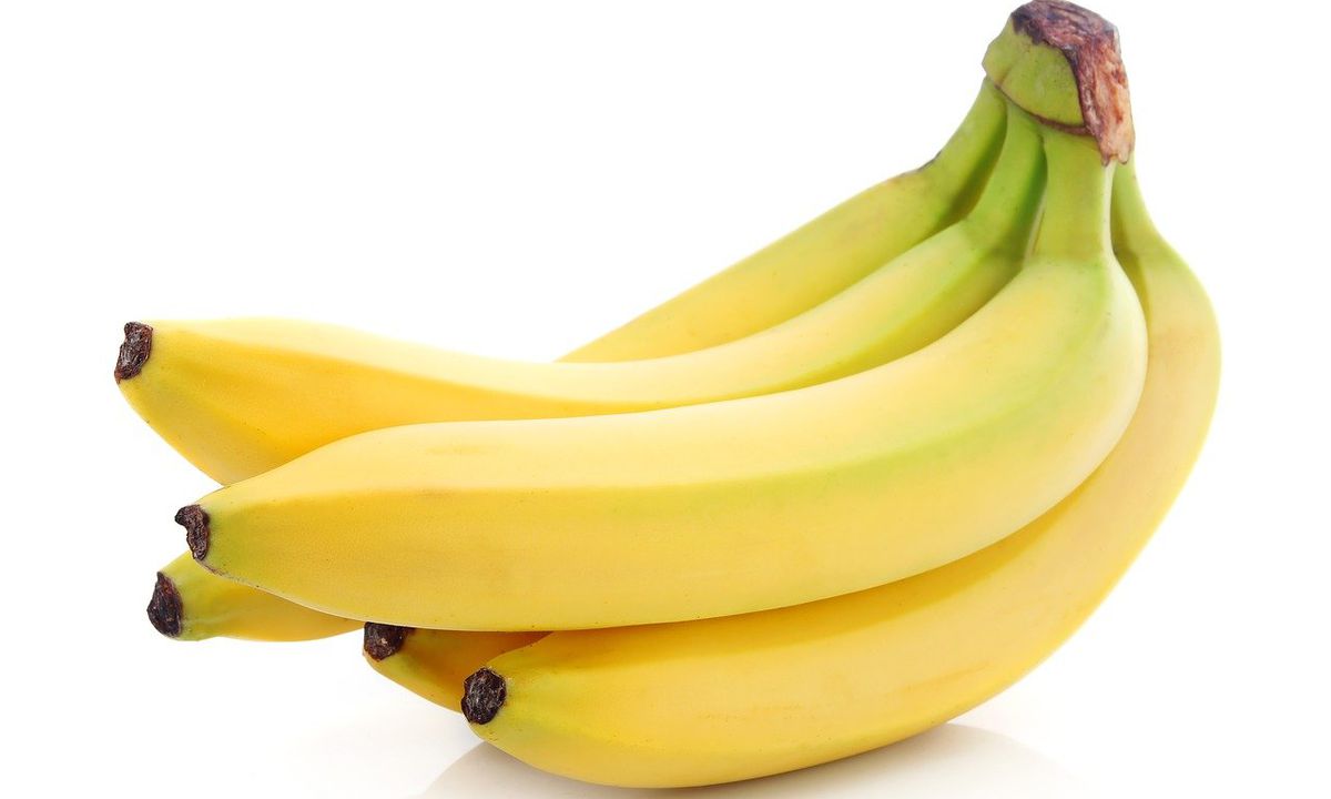 Жовті банани та зелені: які корисніші для здоров'я. Які банани краще вживати.