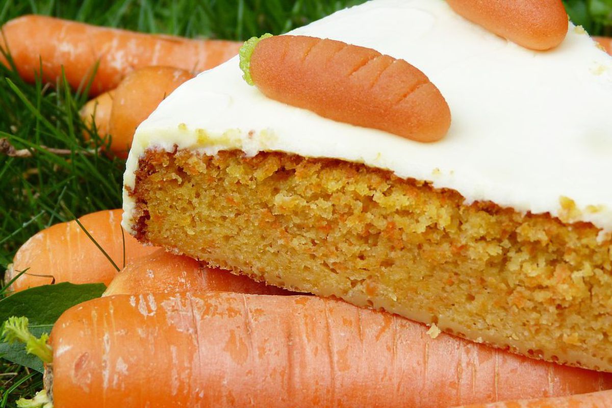 Радянський рецепт торта-пирога "Морквяний": десерт з дитинства. Апетитні ласощі, які порадують домочадців.