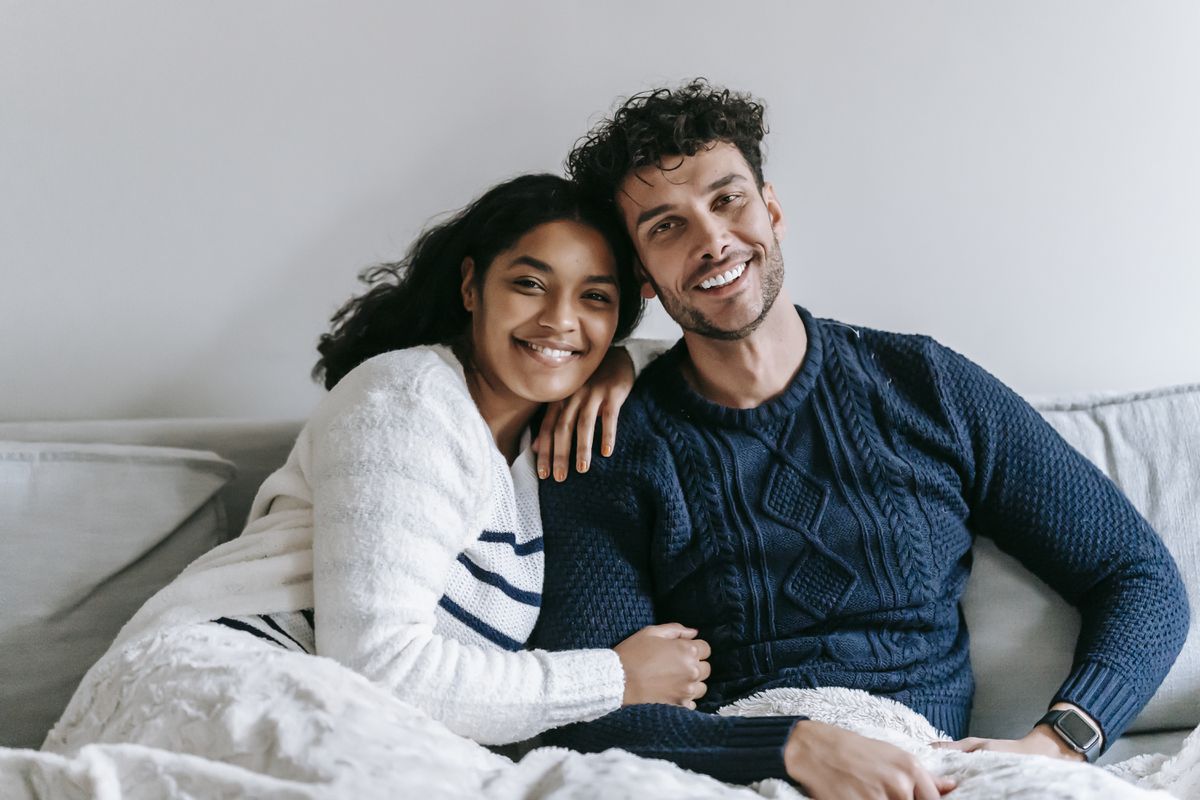Ці 10 правил сімейного життя зроблять щасливою будь-яку пару. Дотримання певних правил у шлюбі допоможе зробити пару щасливою.