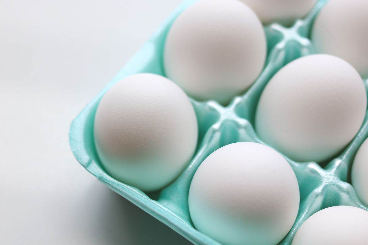 Чи дійсно необхідно зберігати яйця у холодильнику. Не завжди яйця необхідно зберігати у холодильнику.