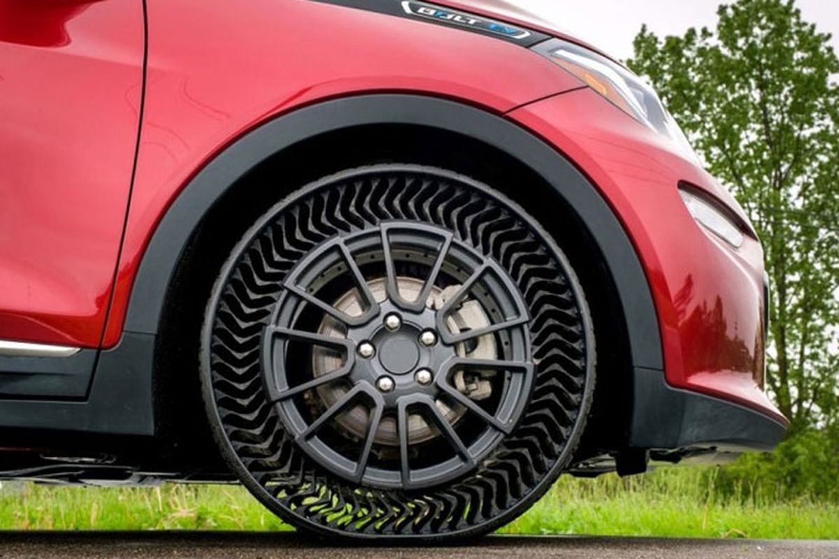 Michelin і GM починають випуск безповітряних, безпечних шин, які не можна проколоти. Ідея створення подібних коліс з'явилася вже досить давно, проте цього разу, все дійсно може вийти.