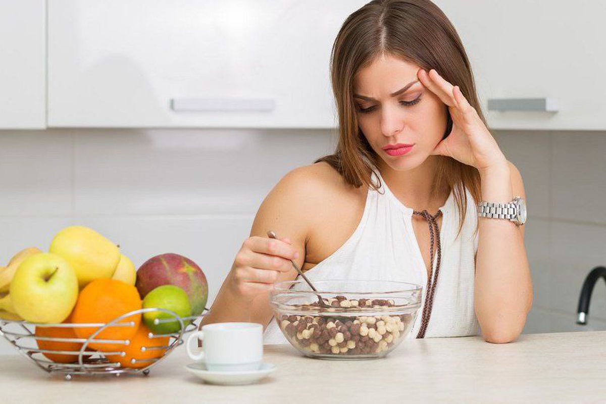 Як відмова від сніданку відбивається на здоров'ї людини. Відмова від сніданку негативно впливає на здоров'я людини.