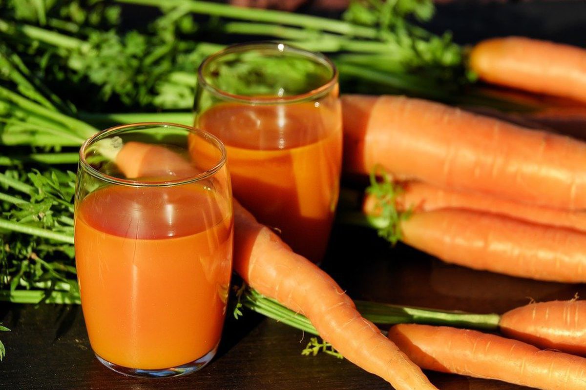 Салони краси відпочивають: морквяний салат з медом і червоним перцем. Морквяні ласощі, що очищають шкіру і кишечник.