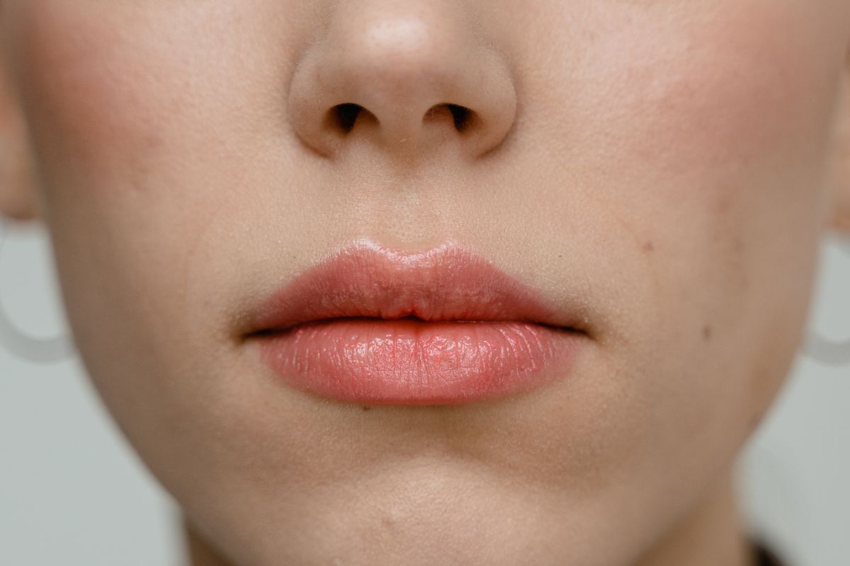 Ці 5 секретів догляду за губами має знати кожна жінка. Гарні губи — результат правильного догляду за ними.