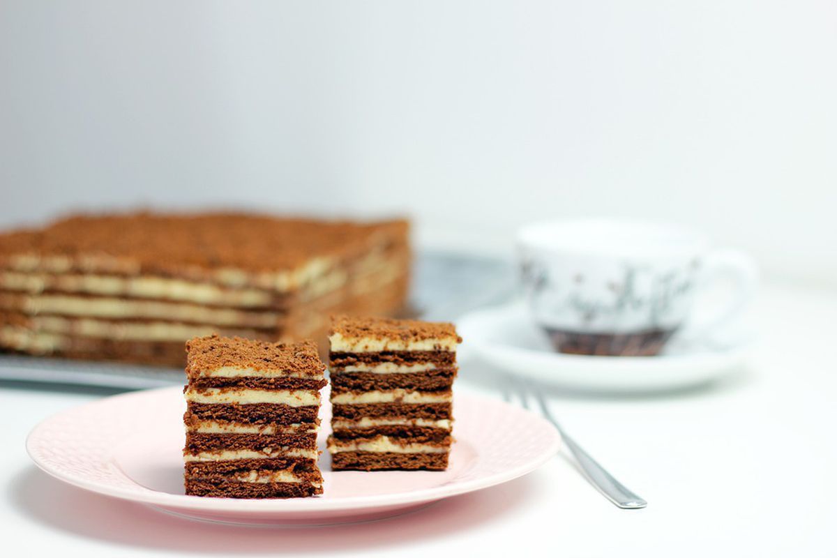 Як швидко приготувати медовий торт без запікання: смачний рецепт. Медовий торт можна приготувати навіть без духовки.