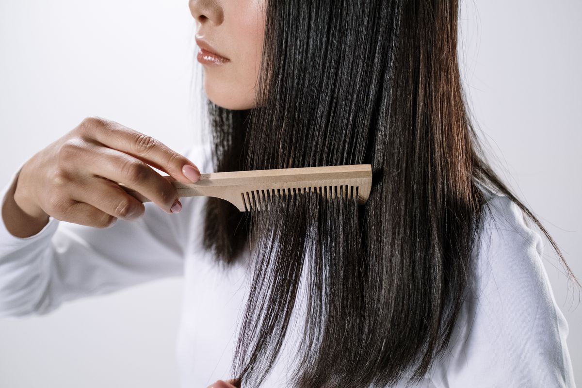 Як укладати довге та тонке волосся: корисні поради. Навіть довге та тонке волосся можна навчитися укладати.