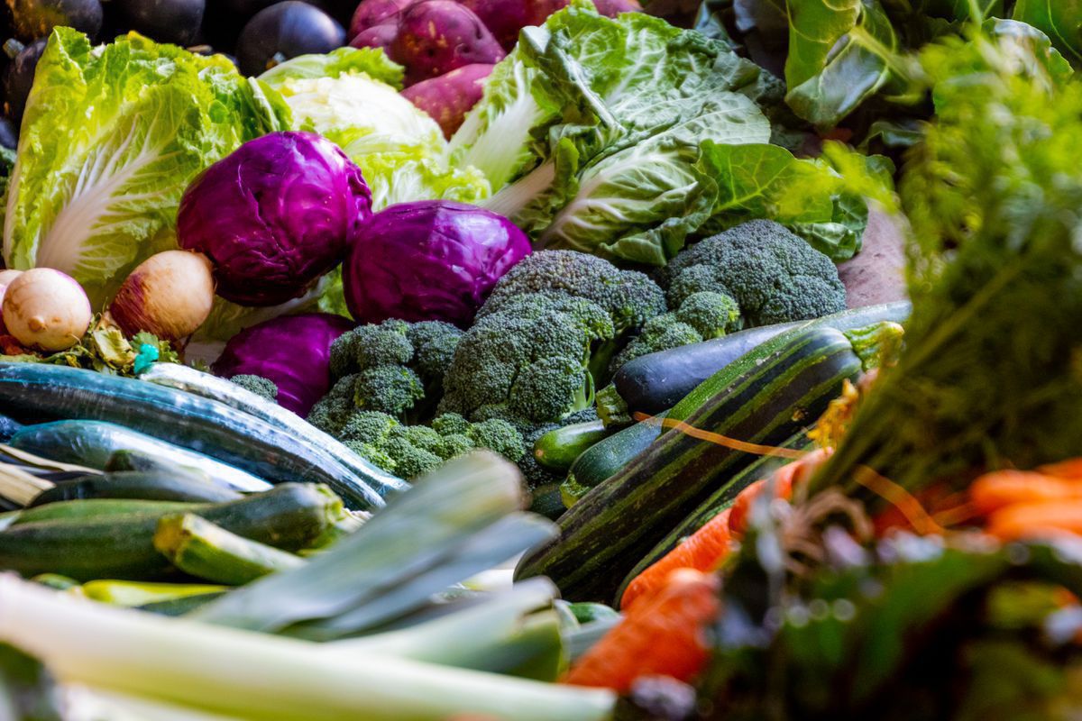 Вчені довели, що певні овочі можуть стати джерелом сполук для створення ліків проти онкологічних хвороб. Деякі продукти містять сполуки, які здатні вбивати ракові клітини.