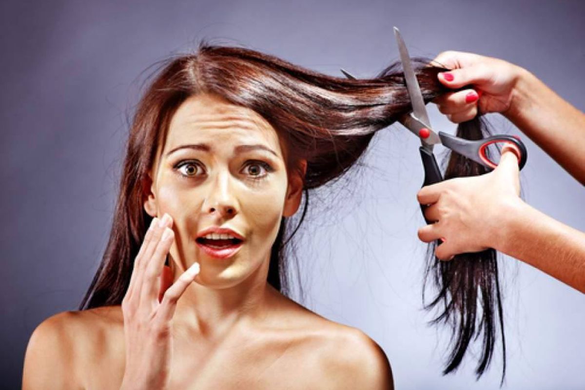 Експерти назвали помилки, які здійснюють жінки при виборі зачісок. Як не розчаруватися в стрижці.