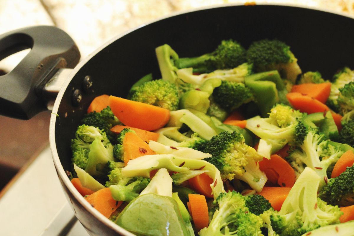Ці 8 овочів корисніше вживати після приготування. Деякі овочі краще вживати не у свіжому вигляді.