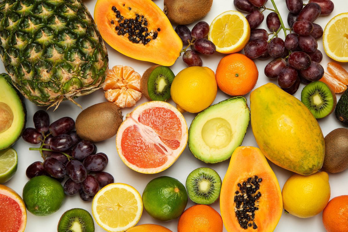 Лікарі розповіли, які наслідки матиме відмова від вживання фруктів. Відмова від вживання фруктів погано позначається на здоров'ї людей.