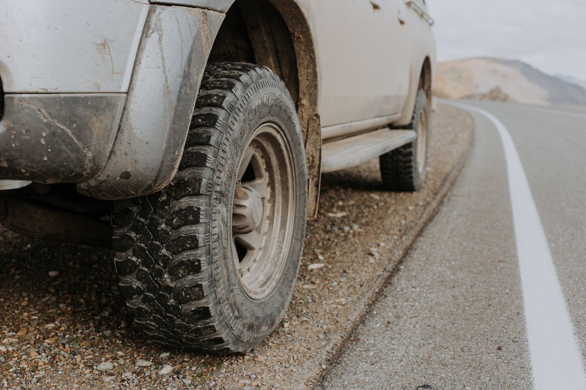 Захистити автомобіль від бруду: два популярних способи. Боремося з дорожньою сльотою, що липне до машини.